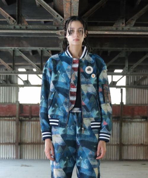 STOF(ストフ)の「STOF/ストフ/JAM JQ MA-1 Blouson(MA-1・メンズ・ブルー/ブラック・MEDIUM/SMALL)」の1枚目の写真