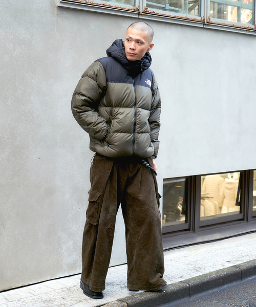 THE NORTH FACE(ザノースフェイス)の「WEB限定【THE NORTH FACE / ザ ノースフェイス】ヌプシ フーディ ND92331(その他アウター・メンズ・ブラック/カーキ・SMALL/MEDIUM/LARGE/X-LARGE)」の4枚目の写真