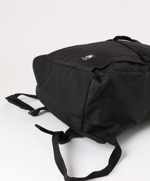 NIXON(ニクソン)の「【NIXON/ニクソン】Mode Pack バックパック 容量26L A4サイズ15インチPC収納可能(バックパック/リュック・メンズ・ブラック・FREE)」の12枚目の写真