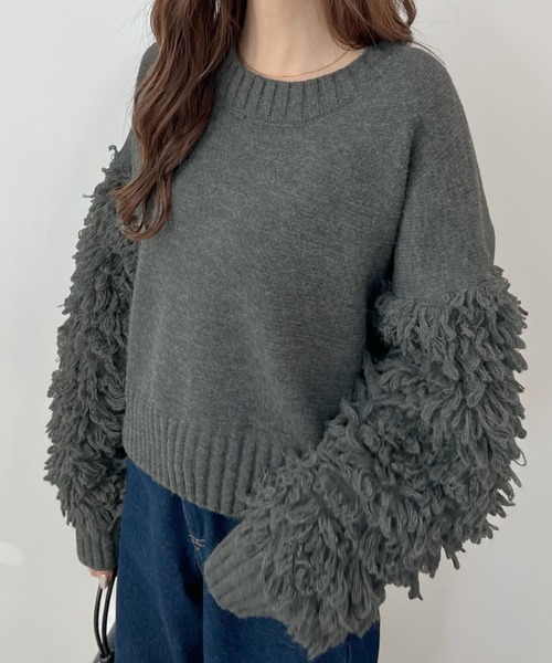 Futier land（フューティアランド）の「存在感に目が留まる。袖フリンジニットプルオーバー（ニット/セーター・レディース・アイボリー/ブラウン/チャコールグレー・FREE）」の8枚目の写真