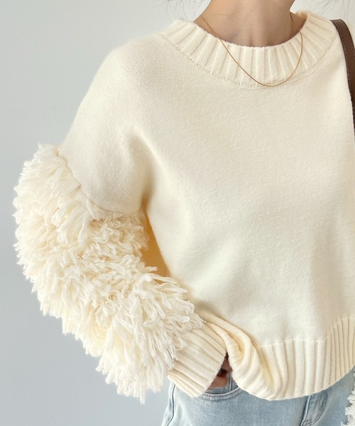 Futier land（フューティアランド）の「存在感に目が留まる。袖フリンジニットプルオーバー（ニット/セーター・レディース・アイボリー/ブラウン/チャコールグレー・FREE）」の16枚目の写真