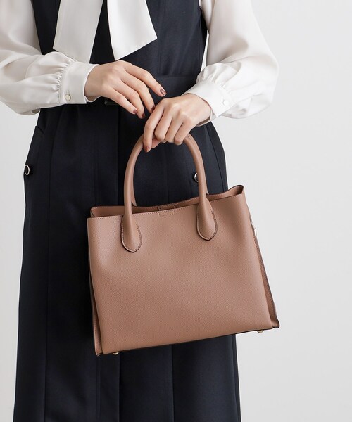 grove（グローブ）の「【人間工学】中仕切り2WAYトート【入卒対応可】（ショルダーバッグ・レディース・アイボリー系7/ブラック/サックスブルー/ライトグレー/ダークグレー/ベージュ・00）」の4枚目の写真