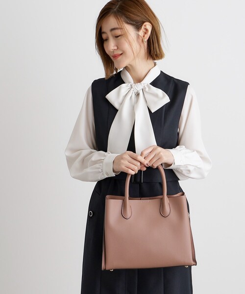 grove（グローブ）の「【人間工学】中仕切り2WAYトート【入卒対応可】（ショルダーバッグ・レディース・アイボリー系7/ブラック/サックスブルー/ライトグレー/ダークグレー/ベージュ・00）」の14枚目の写真