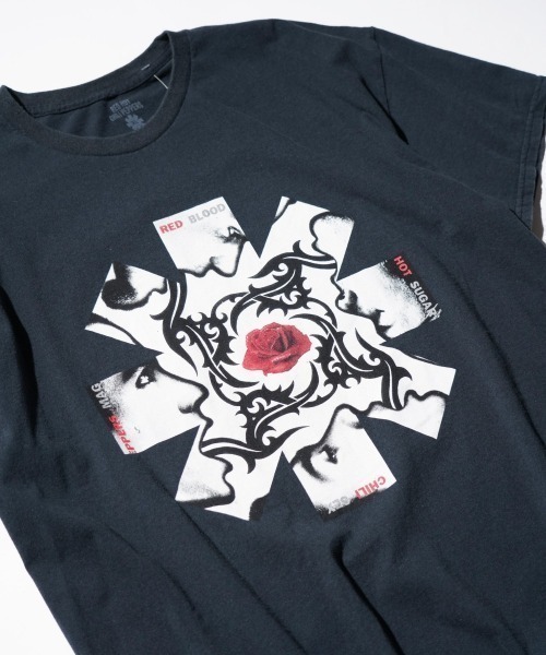 THRIFTY LOOK（スリフティールック）の「THRIFTY LOOK / スリフティールック THRIFTY 'RED HOT CHILI PEPPERS' TEE レッドホットチリペッパーズ（Tシャツ/カットソー・メンズ・レッド/ブラック/ブラック系1・X-LARGE/LARGE/MEDIUM）」の6枚目の写真