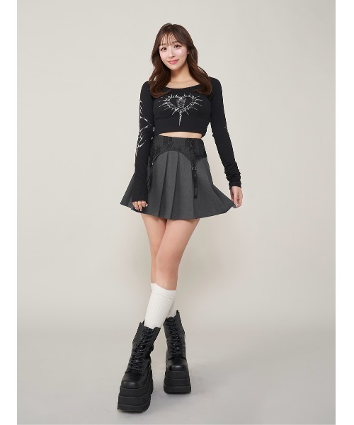 Darich（ダーリッチ）の「ハートモチーフクロップドトップス