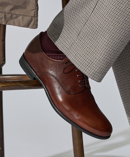 alfredoBANNISTER(アルフレッドバニスター)の「【定番】ソフトレザー プレーントゥシューズ(ドレスシューズ・メンズ・ダークブラウン/ブラック・39/44/43/42/41/40)」の1枚目の写真