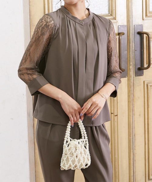 Jolie et Jolie（ジョリーエジョリー）の「フロントプリーツブラウス＋サルエルパンツセットアップドレス（パンツドレス・レディース・ブラック/モカ/ネイビー・M/L/LL/3L/5L/4L）」の2枚目の写真