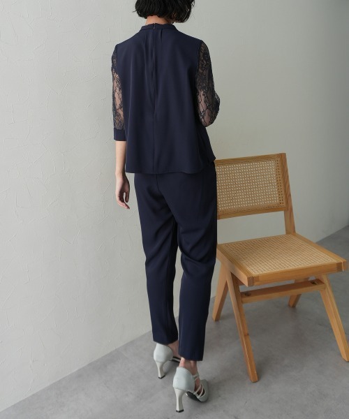 Jolie et Jolie（ジョリーエジョリー）の「フロントプリーツブラウス＋サルエルパンツセットアップドレス（パンツドレス・レディース・ブラック/モカ/ネイビー・M/L/LL/3L/5L/4L）」の9枚目の写真