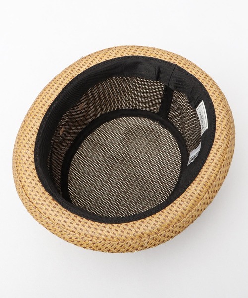 Basiquenti（ベーシックエンティ）の「麦わら風 ペーパー ポークパイハット（ハット・メンズ・ブラウン/ベージュ・FREE）」の22枚目の写真