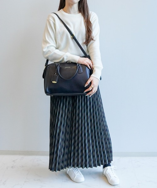 Jewelna Rose(ジュエルナローズ)の「ホリー・ボストンバッグ M 16194(ボストンバッグ・レディース・オフホワイト/ブルー/ブラック・FREE)」の15枚目の写真