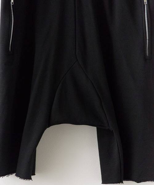 ROOPTOKYO（ループトウキョウ）の「Cut-off Design Sarouel Pants / サニエル風スウェットパンツ（スウェットパンツ・メンズ・グレー/ブラック・M/L/XL）」の7枚目の写真