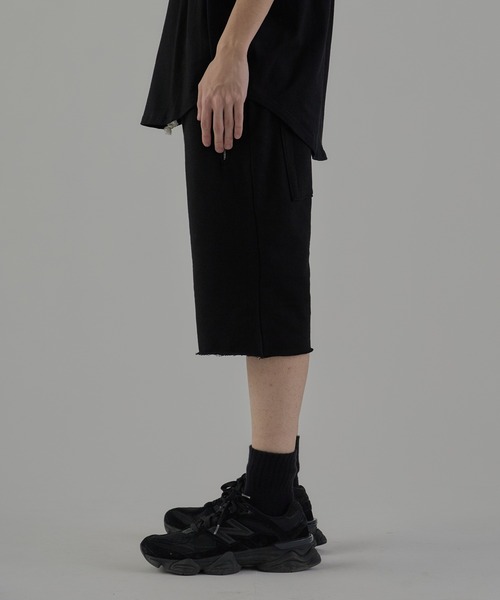 ROOPTOKYO（ループトウキョウ）の「Cut-off Design Sarouel Pants / サニエル風スウェットパンツ（スウェットパンツ・メンズ・グレー/ブラック・M/L/XL）」の11枚目の写真