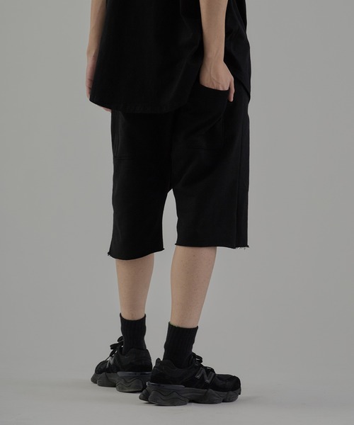 ROOPTOKYO（ループトウキョウ）の「Cut-off Design Sarouel Pants / サニエル風スウェットパンツ（スウェットパンツ・メンズ・グレー/ブラック・M/L/XL）」の17枚目の写真