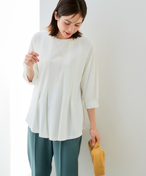 7days Life Styling（セブンデイズライフスタイリング）の「ブラウス見え　シルケットポンチタックフレアチュニック（シャツ/ブラウス・レディース・グレイッシュベージュ/ブラック/サックスブルー/オフホワイト・S/M/L/LL/3L）」の6枚目の写真