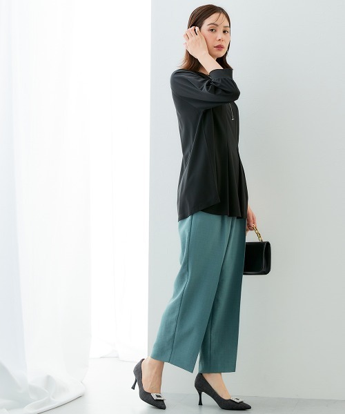 7days Life Styling（セブンデイズライフスタイリング）の「ブラウス見え　シルケットポンチタックフレアチュニック（シャツ/ブラウス・レディース・グレイッシュベージュ/ブラック/サックスブルー/オフホワイト・S/M/L/LL/3L）」の9枚目の写真
