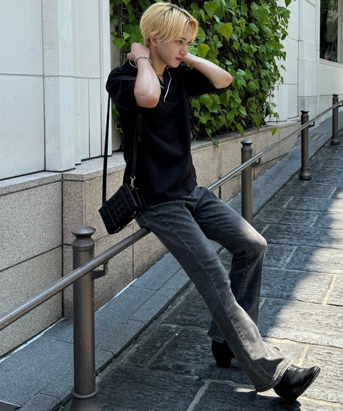 Otte(オッテ)の「ステッチカラーモノトーンTシャツ(シャツ/ブラウス・メンズ・ホワイト/ブラック・X-LARGE/MEDIUM/LARGE)」の7枚目の写真
