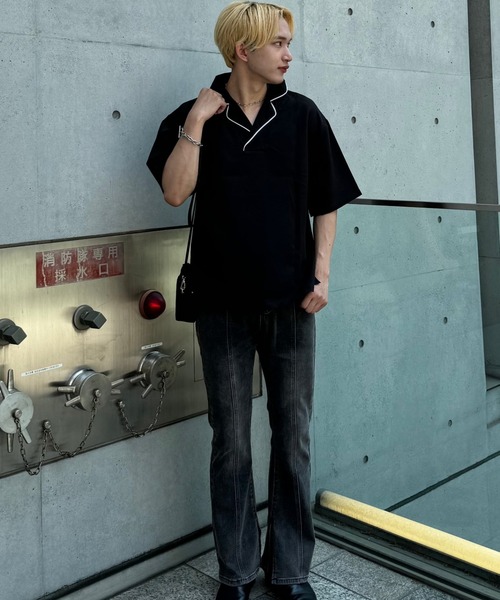 Otte(オッテ)の「ステッチカラーモノトーンTシャツ(シャツ/ブラウス・メンズ・ホワイト/ブラック・X-LARGE/MEDIUM/LARGE)」の5枚目の写真