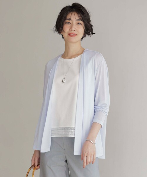 J.PRESS(ジェイプレス)の「【洗える】ミラノ風天竺シアー カーディガン(カーディガン/ボレロ・レディース・ベージュ系/ホワイト系/サックスブルー系/ネイビー系・MEDIUM/LARGE)」の4枚目の写真