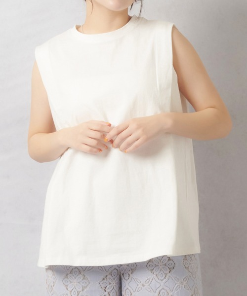 Lull(ルル)の「【Lull / ルル】タックノースリーブカットソー(Tシャツ/カットソー・レディース・チャコール/オフホワイト/ブラック・ONESIZE)」の5枚目の写真