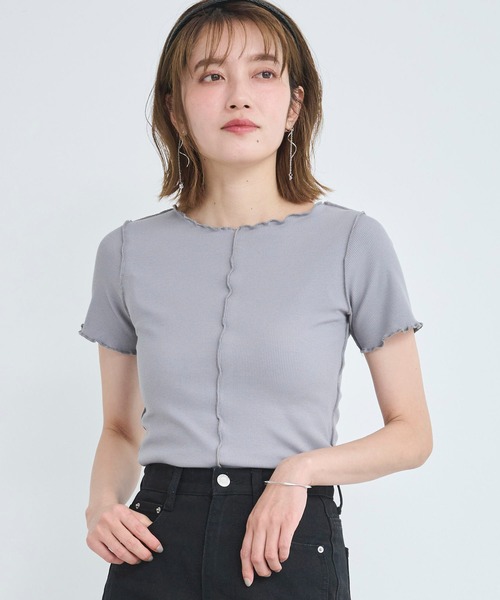 attiree(アティレー)の「【前後2WAY】メローリブTシャツ(Tシャツ/カットソー・レディース・グレー/ブラック/ホワイト/ベージュ・MEDIUM)」の4枚目の写真