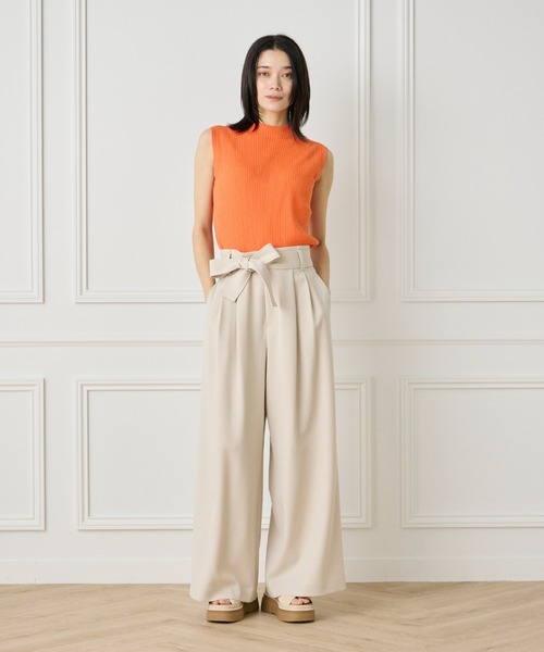 INED(イネド)の「1/28 Good Mood ノースリーブワイドリブニット(ニット/セーター・レディース・オフホワイト/カーキ/ネイビー/オレンジ・9号)」の12枚目の写真