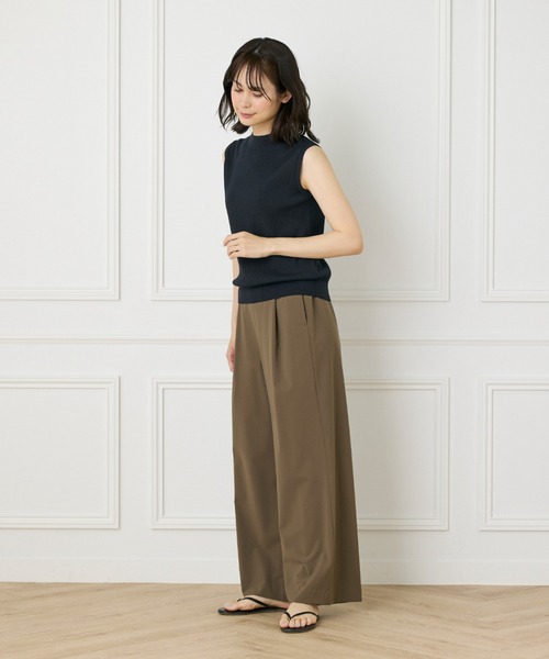 INED(イネド)の「1/28 Good Mood ノースリーブワイドリブニット(ニット/セーター・レディース・オフホワイト/カーキ/ネイビー/オレンジ・9号)」の16枚目の写真