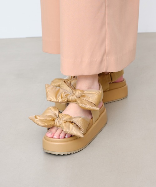 Launa lea（ラウナレア）の「ダブルリボン厚底サンダル(S152)（サンダル・レディース・ベージュ/アイボリー/ブラック・L/S/LL/M）」の3枚目の写真