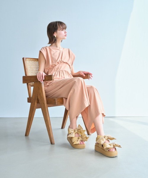 Launa lea（ラウナレア）の「ダブルリボン厚底サンダル(S152)（サンダル・レディース・ベージュ/アイボリー/ブラック・L/S/LL/M）」の18枚目の写真