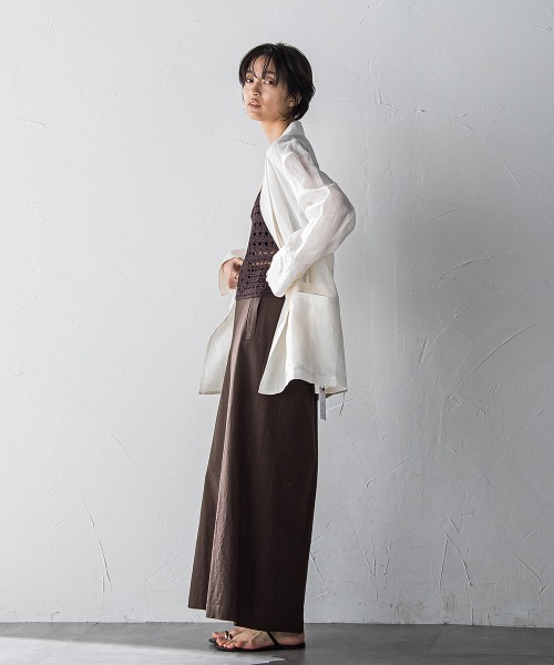 MAYSON GREY(メイソングレイ)の「ペーパーリネンダブルブレストジャケット≪手洗い可能≫(ダウンジャケット/コート・レディース・オフホワイト/ブラウン・M)」の13枚目の写真