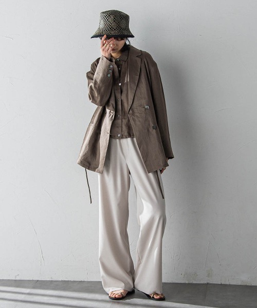 MAYSON GREY(メイソングレイ)の「ペーパーリネンダブルブレストジャケット≪手洗い可能≫(ダウンジャケット/コート・レディース・オフホワイト/ブラウン・M)」の3枚目の写真