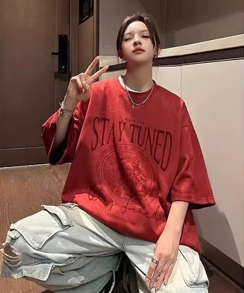WARAIJOGO(ワライジョウゴ)の「【WARAIJOGO】ベロアタッチオーバーサイズプリントTシャツ(NEZ)(Tシャツ/カットソー・レディース・グレー/ブラック/ブラウン/グリーン/レッド/パープル・FREE)」の6枚目の写真