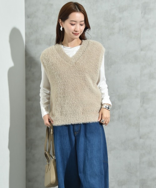 INTERPLANET（インタープラネット）の「フェザーベスト＋ロンＴ　ＳＥＴ（ベスト・レディース・チャコールグレー/ベージュ・FREE）」の6枚目の写真