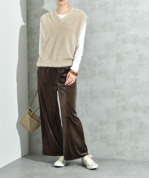 INTERPLANET（インタープラネット）の「フェザーベスト＋ロンＴ　ＳＥＴ（ベスト・レディース・チャコールグレー/ベージュ・FREE）」の22枚目の写真