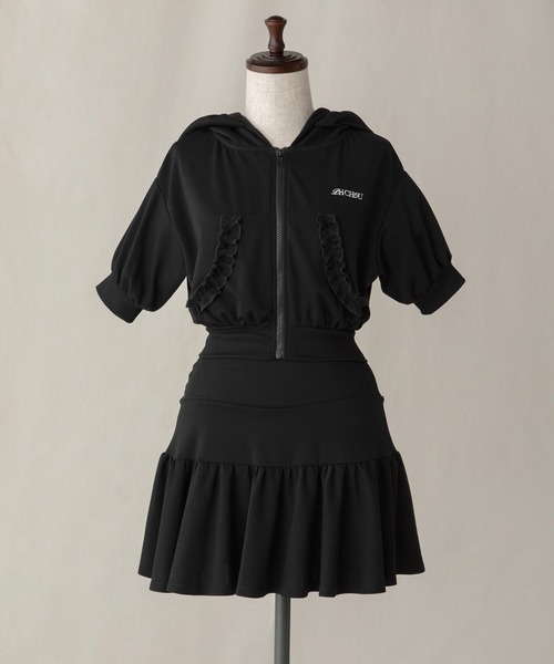 PriCHOU(プリシュ)の「Short Zip Frill Hoodie/ショートジップフリルフーディー(パーカー・レディース・ブラック/ホワイト/ピンク・FREE)」の10枚目の写真