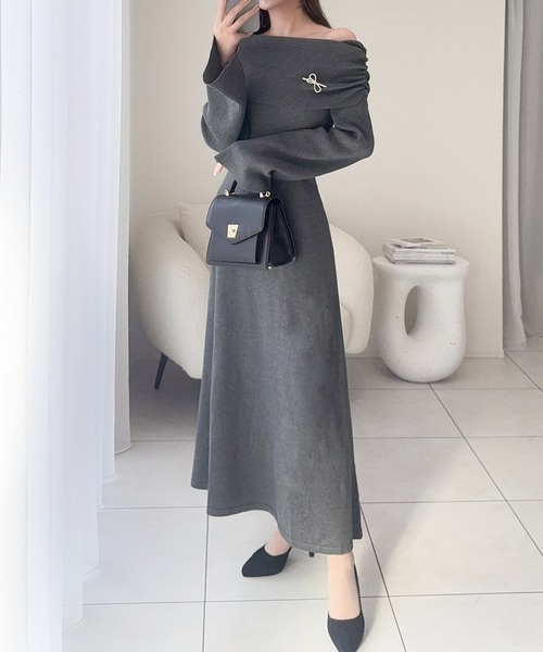 セール】【mily bilet】女性らしさを自在に演出♪リボンブローチ付き