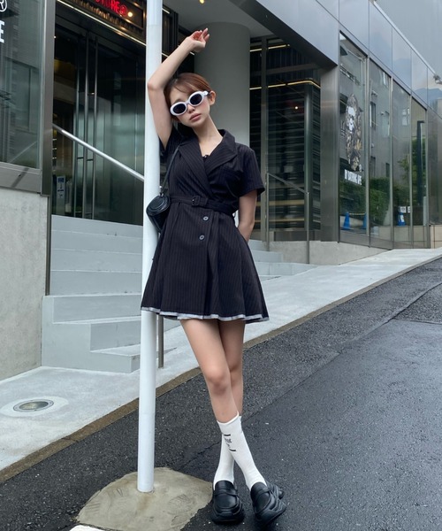 RAY CASSIN（レイカズン）の「スーツジャケットミニワンピース（ワンピース・レディース・ブラック系その他2/グレー/グレー系その他2・FREE）」の2枚目の写真