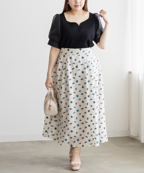 CLETTE(クレット)の「シアー袖ハートネックニット(ニット/セーター・レディース・ブラック/オフホワイト・LL/3L/4L)」の9枚目の写真