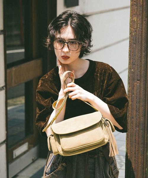 niko ベージュ38 オリジナル6ポケットタッセルショルダーバッグ（ショルダーバッグ