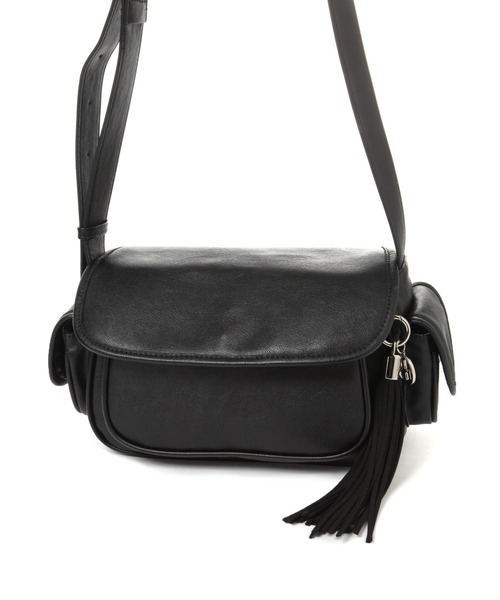 niko and...（ニコアンド）の「オリジナル6ポケットタッセルショルダーバッグ（ショルダーバッグ・レディース・ブラック/ベージュ/ダークブラウン・0）」の16枚目の写真