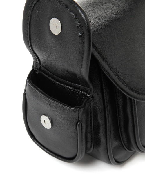 niko and...（ニコアンド）の「オリジナル6ポケットタッセルショルダーバッグ（ショルダーバッグ・レディース・ブラック/ベージュ/ダークブラウン・0）」の10枚目の写真