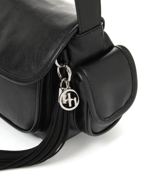 niko and...（ニコアンド）の「オリジナル6ポケットタッセルショルダーバッグ（ショルダーバッグ・レディース・ブラック/ベージュ/ダークブラウン・0）」の11枚目の写真