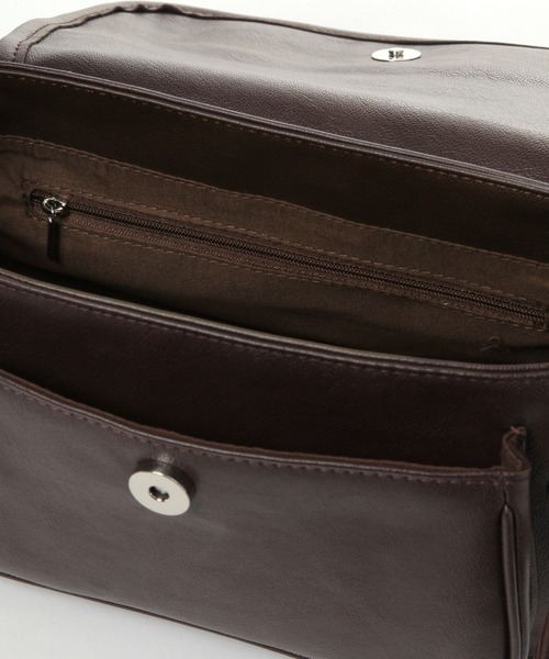 niko and...（ニコアンド）の「オリジナル6ポケットタッセルショルダーバッグ（ショルダーバッグ・レディース・ブラック/ベージュ/ダークブラウン・0）」の8枚目の写真