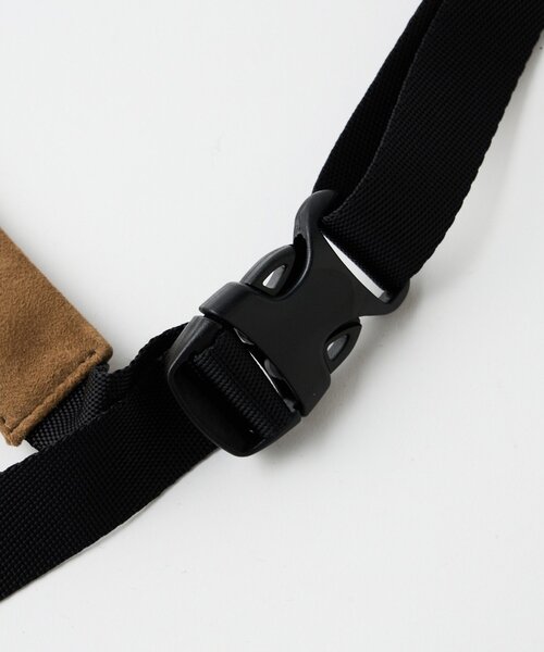 Whim Gazette(ウィムガゼット)の「【Hoaw.】レザーウエストポーチ(ボディバッグ/ウエストポーチ・レディース・ブラック/キャメル・FREE)」の8枚目の写真