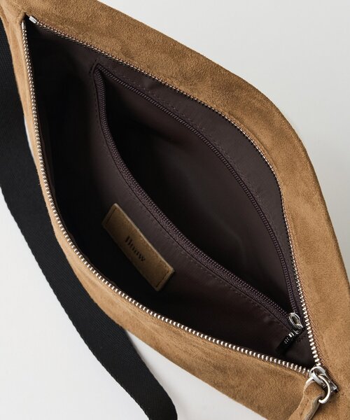 Whim Gazette(ウィムガゼット)の「【Hoaw.】レザーウエストポーチ(ボディバッグ/ウエストポーチ・レディース・ブラック/キャメル・FREE)」の10枚目の写真