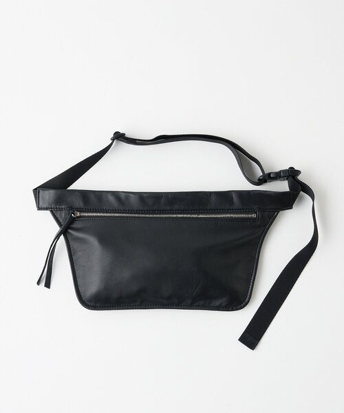 Whim Gazette(ウィムガゼット)の「【Hoaw.】レザーウエストポーチ(ボディバッグ/ウエストポーチ・レディース・ブラック/キャメル・FREE)」の4枚目の写真