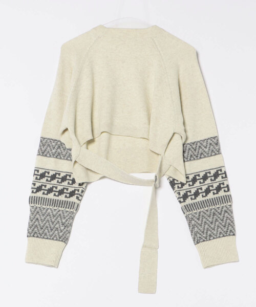 Munich(ミューニック)の「ノルディック柄ニットバックベルトプルオーバー(ニット/セーター・レディース・チャコールグレー/ボルドー/アイボリー・FREE)」の5枚目の写真