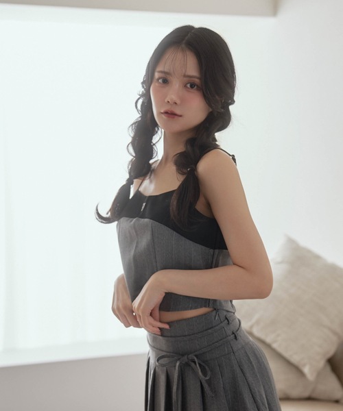 M DOLLY(エムドリー)の「*M DOLLY original* stripe camisole tops/ストライプキャミソールトップス(キャミソール・レディース・グレー/ベージュ・FREE)」の6枚目の写真