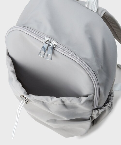THE SHOP TK （ザ ショップ ティーケー ）の「ナイロンリュック（バックパック/リュック・レディース・ライトグレー/ブラック・00）」の4枚目の写真