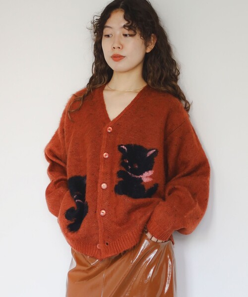 B:MING by BEAMS（ビーミングバイビームス）の「ambiance / CAT CARDIGAN (手洗い可)（カーディガン/ボレロ・レディース・サックスブルー/ブラウン・ONE SIZE）」の4枚目の写真