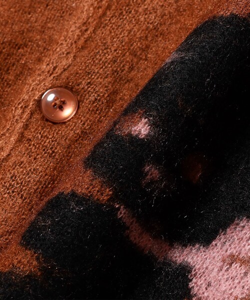 B:MING by BEAMS（ビーミングバイビームス）の「ambiance / CAT CARDIGAN (手洗い可)（カーディガン/ボレロ・レディース・サックスブルー/ブラウン・ONE SIZE）」の9枚目の写真